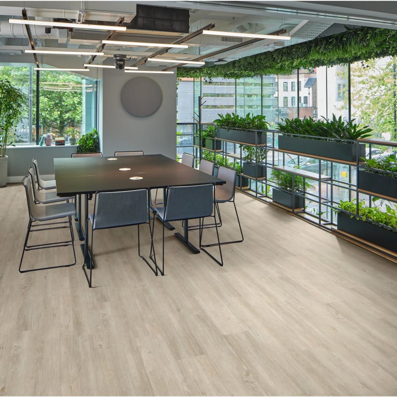 SCB139 - Karndean - Van Gogh Rigid Core - Light Country Oak