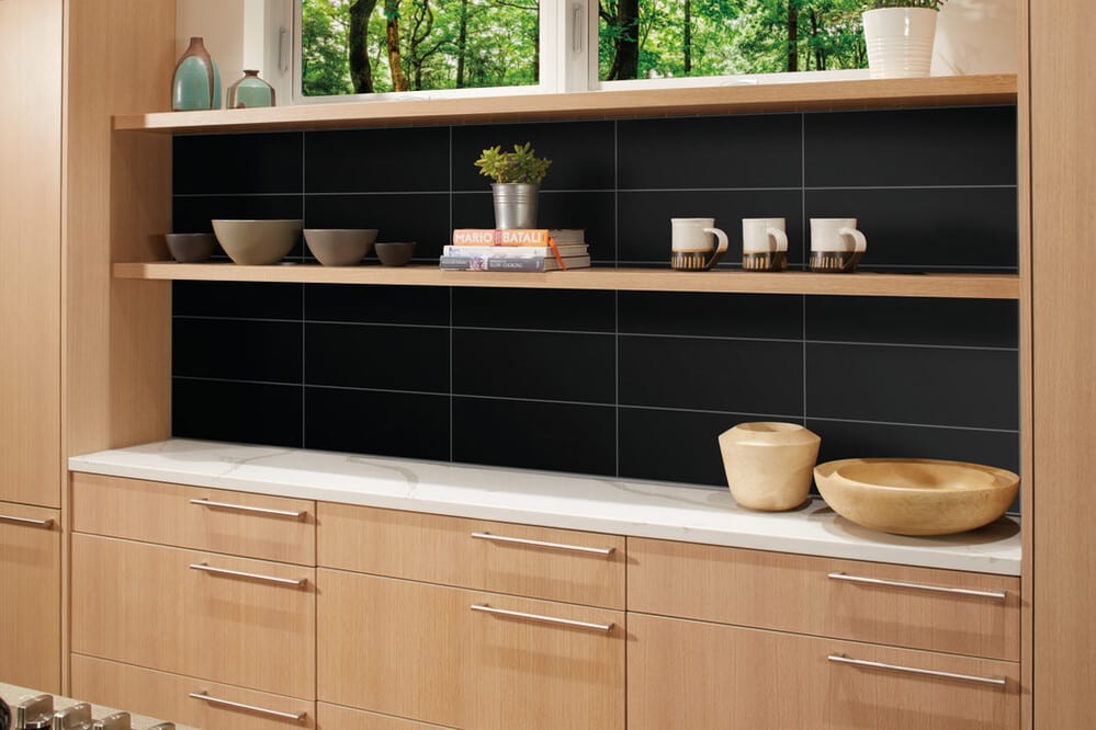 AP096161P - Daltile - Annapolis Remix - Black 6 x 18 Glossy