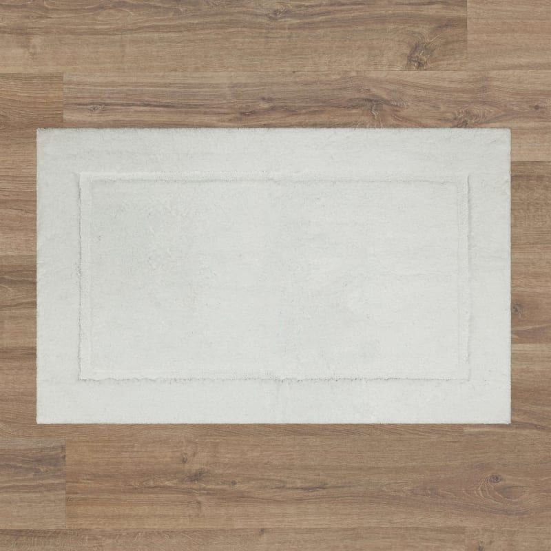 N6357-9901-027045 - Mohawk Home - Regency Bath - White - 2' 3" X 3' 9"