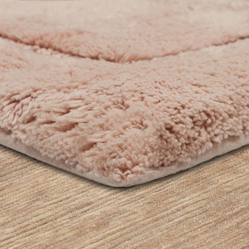 N6357-9236-024060 - Mohawk Home - Regency Bath - Blush - 2' X 5'