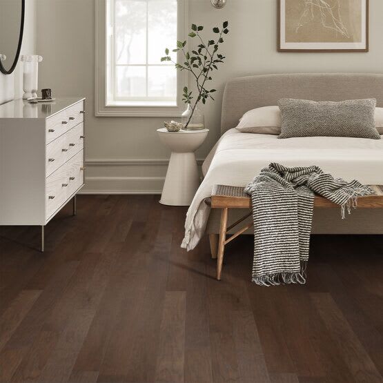 AA797-17003 - Anderson Tuftex - Picasso Hickory - Marrone