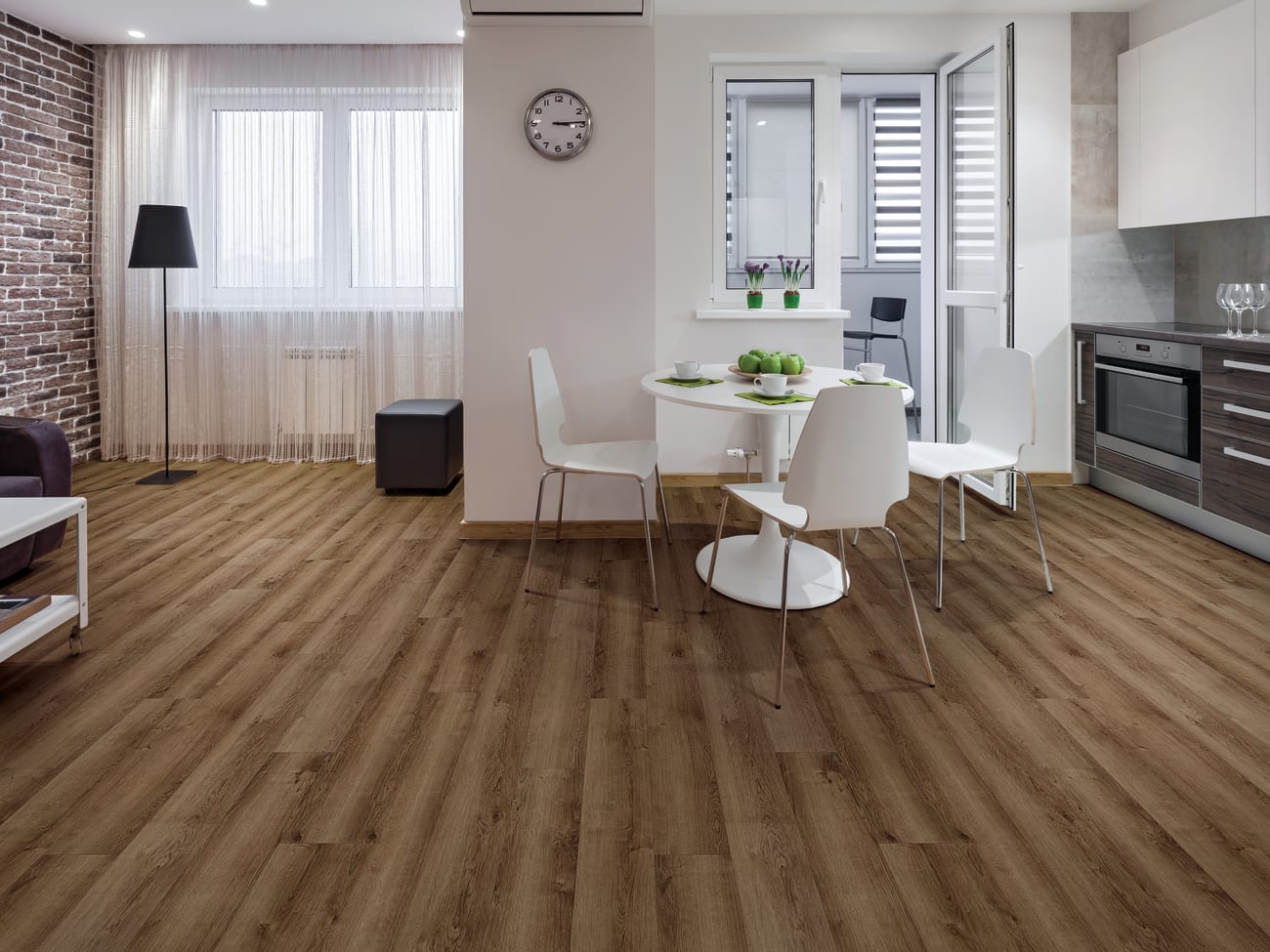 VV017-01004 - COREtec Pro - Classics 7 x 48 - Monterey Oak