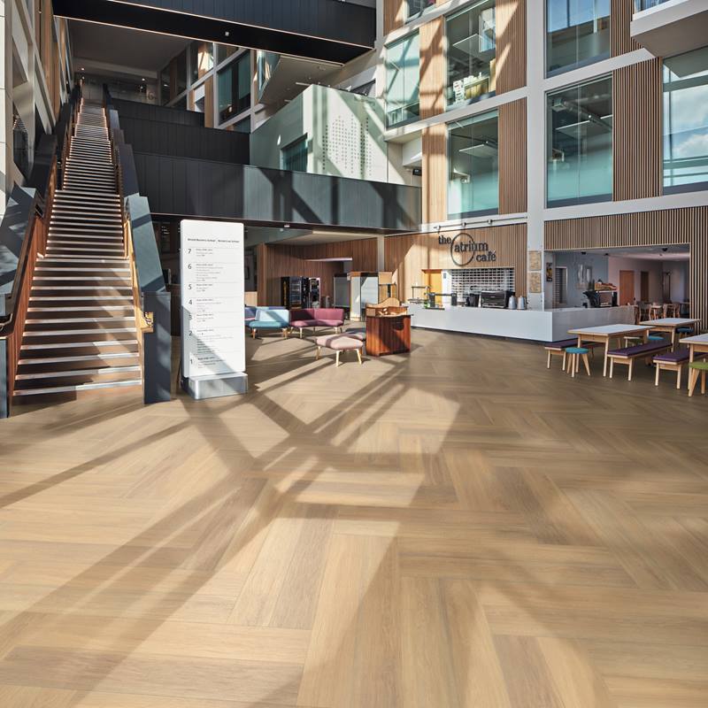 RL23 - Karndean - Art Select - Savannah Oak