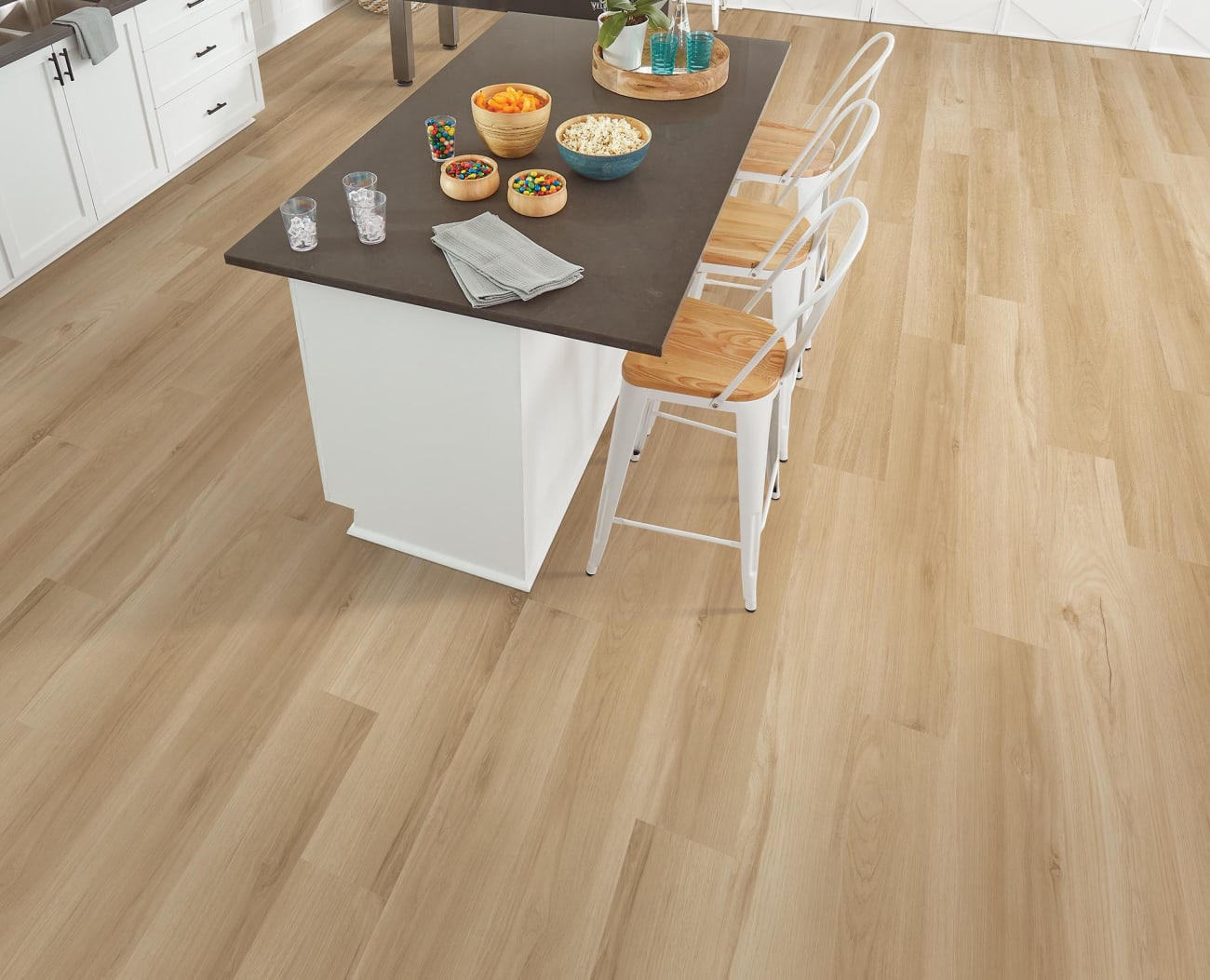 SDE03-207 - Mohawk SolidTech Essentials - Arbor Terrace - Ellis
