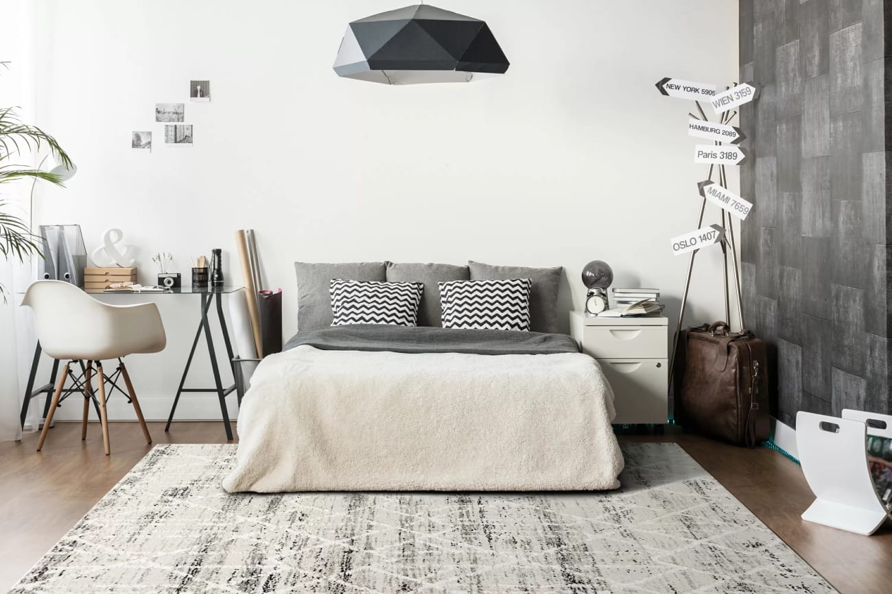 TY9124604910 - Dynamic Rugs - TROYA - Grey Ivory 4604-910 - 7.1' x 10.1'