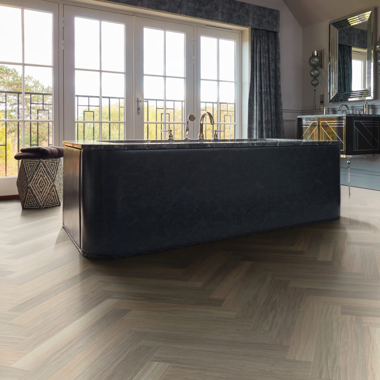 SM-RL21-28 - Karndean - Art Select Wood Gluedown - Glacier Oak (Herringbone)