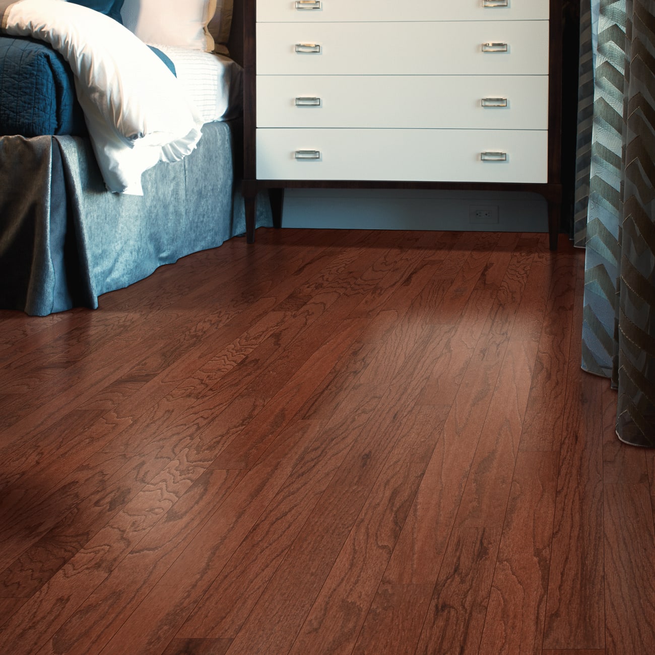 WEC33-42 - Mohawk TecWood - Woodmore 3" - Cherry Oak