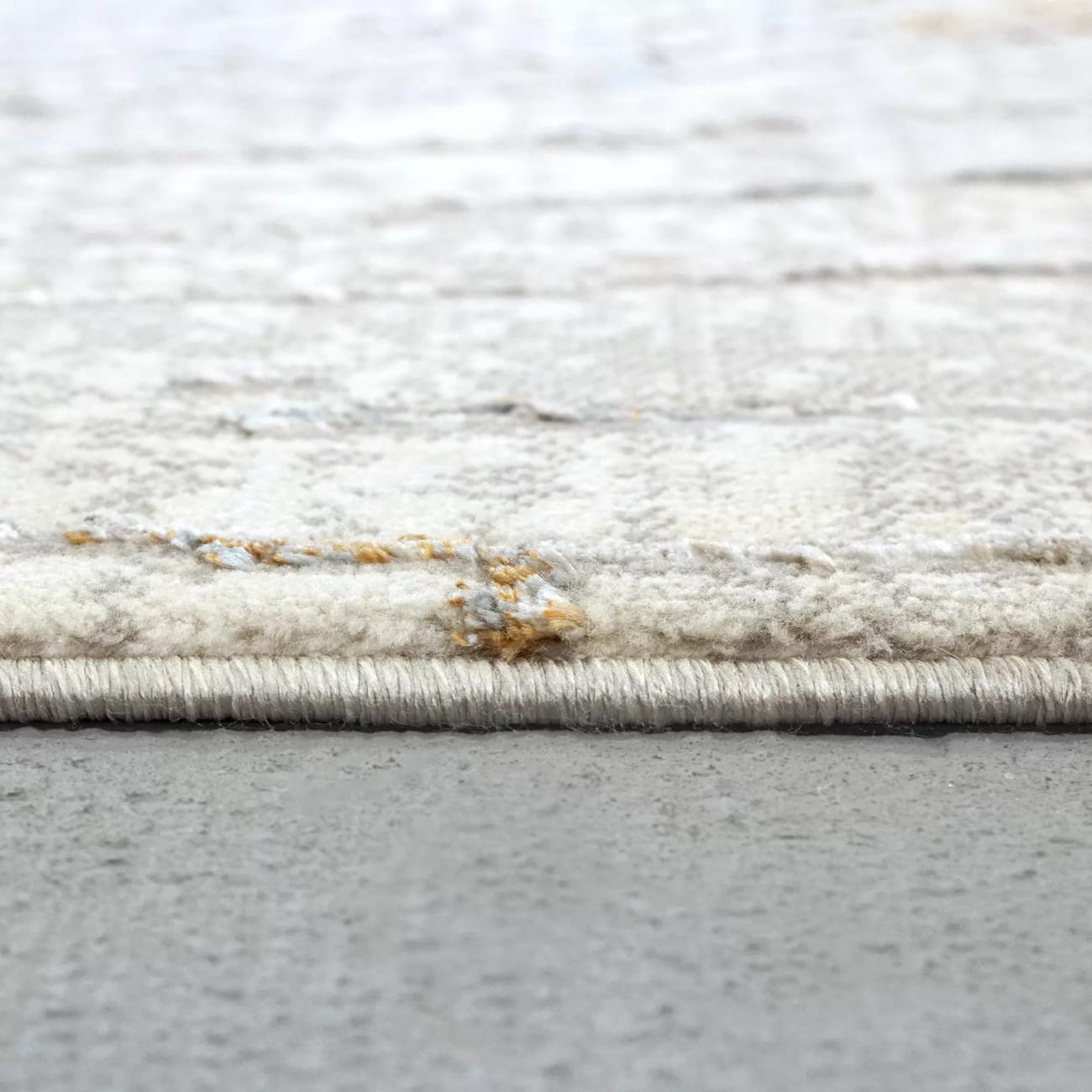 GD9121350897 - Dynamic Rugs - GOLD - Cream Silver Gold 1350-897 - 7.1' x 10.1'