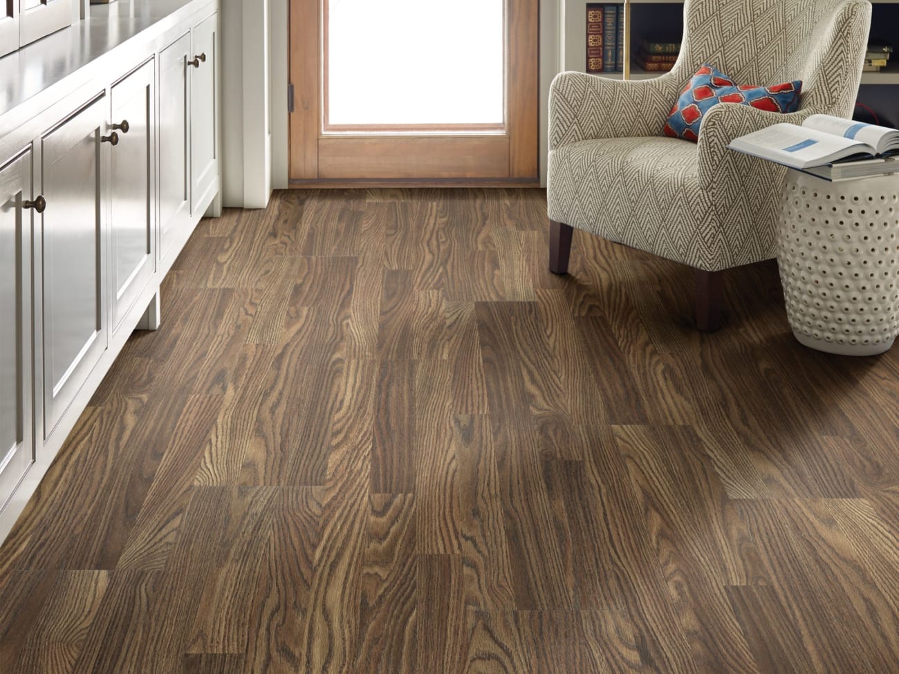 07028_SL111 - Shaw - Classic Concepts - Brownstone Oak