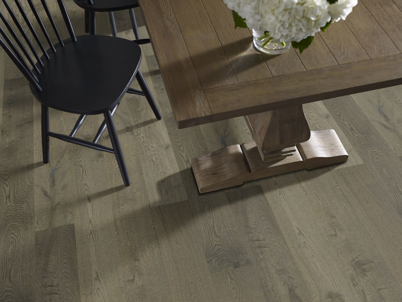 SW485-00508 - Shaw - Castlewood Oak - Armory
