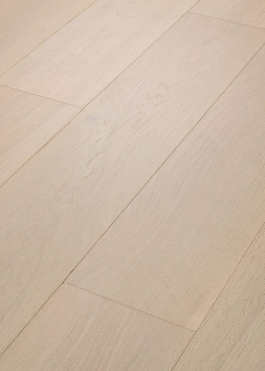 AA847-11091 - Anderson Tuftex - Chateau Oak - Gable