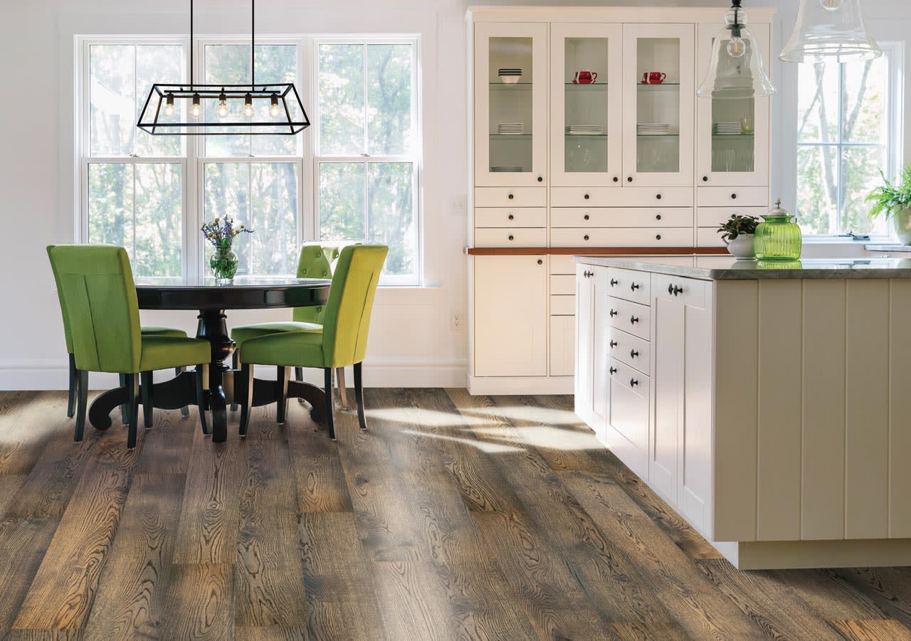 WED18-03 - Mohawk UltraWood Plus - Westport Cape - Monterey Oak