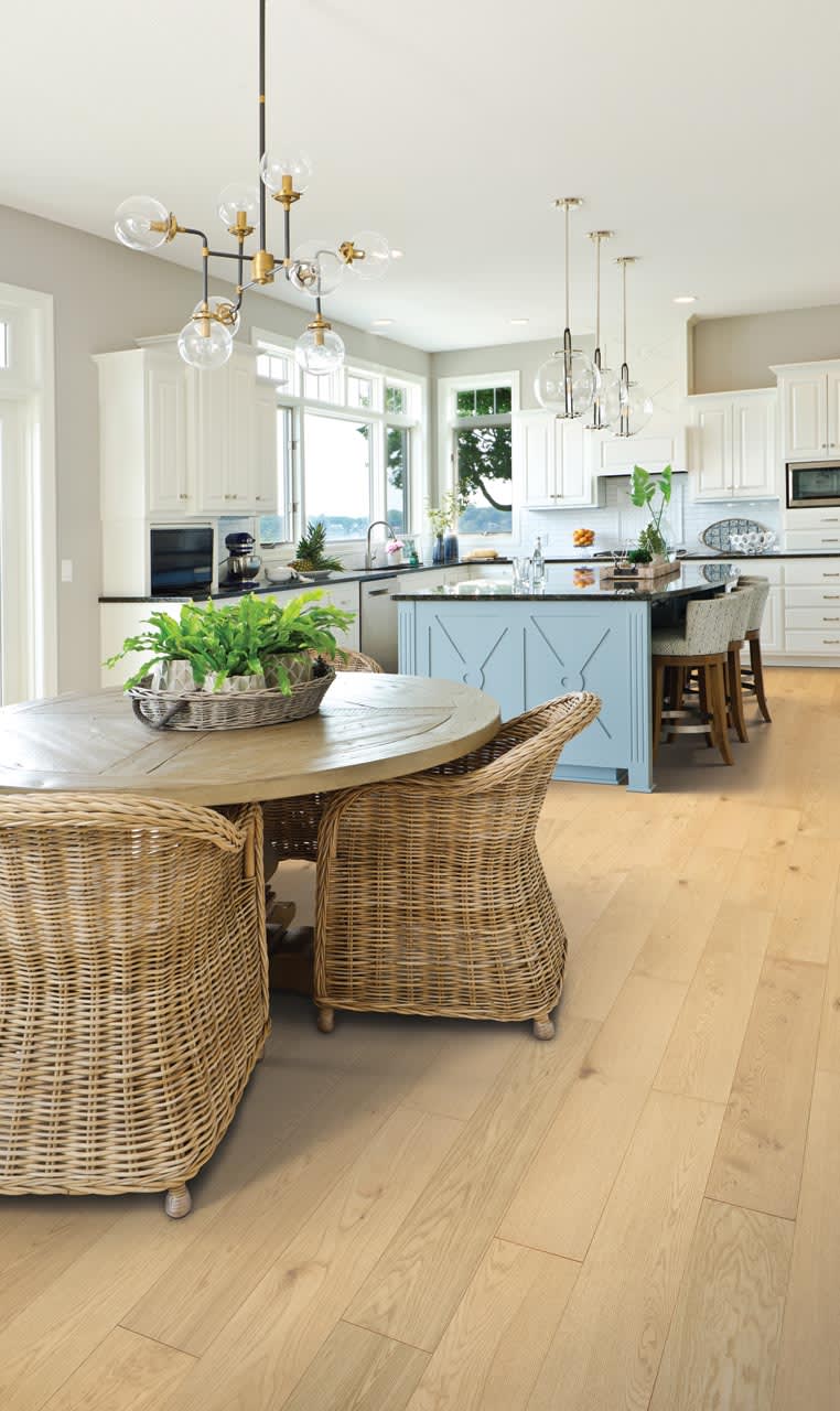 WED15-03 - Mohawk UltraWood Select - Gingham Oaks - Azalea Oak