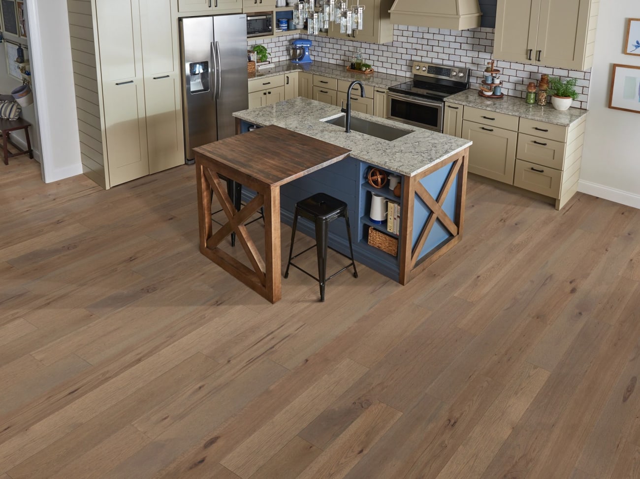 SW486-07101 - Shaw - Castlewood Hickory - Greyfriar