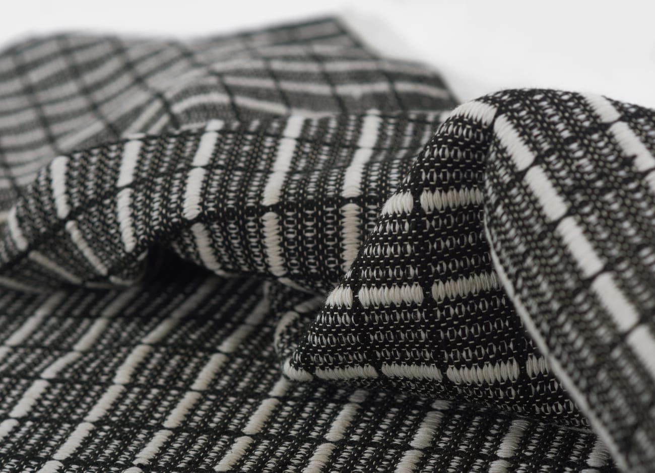 MALMOMLO2BLK - Novogratz - Malmo - Grid  - Black MLO-2