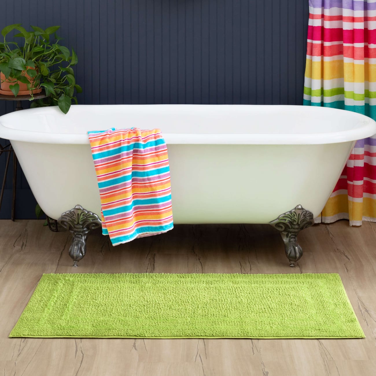 Boardwalk Bath - Cotton Reversible Seaglass N6474-9422 - Mohawk Home - Boardwalk Bath - Cotton Reversible Seaglass N6474