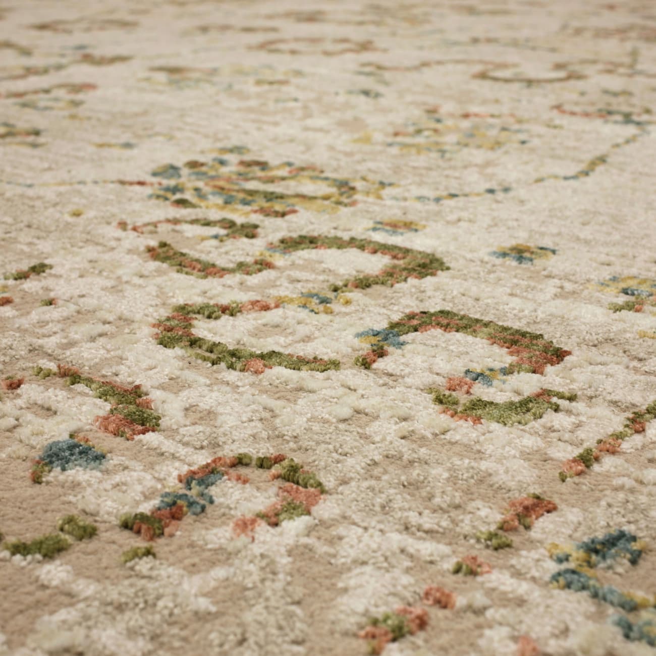 R1181-443-060090 - Karastan - Memento - Fresco Cream - 5' X 7' 6"