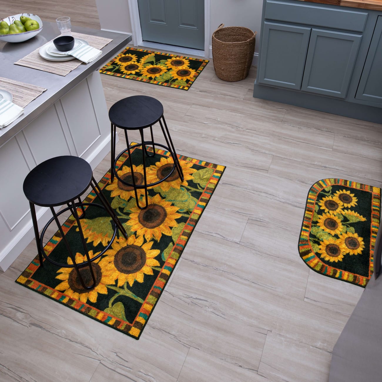 Prismatic - Farmhouse Kitchen Black ZW203-A402 - Mohawk Home - Prismatic - Farmhouse Kitchen Black ZW203