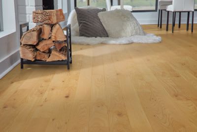 Mohawk TecWood Essentials - Industrial Design - Natural Oak