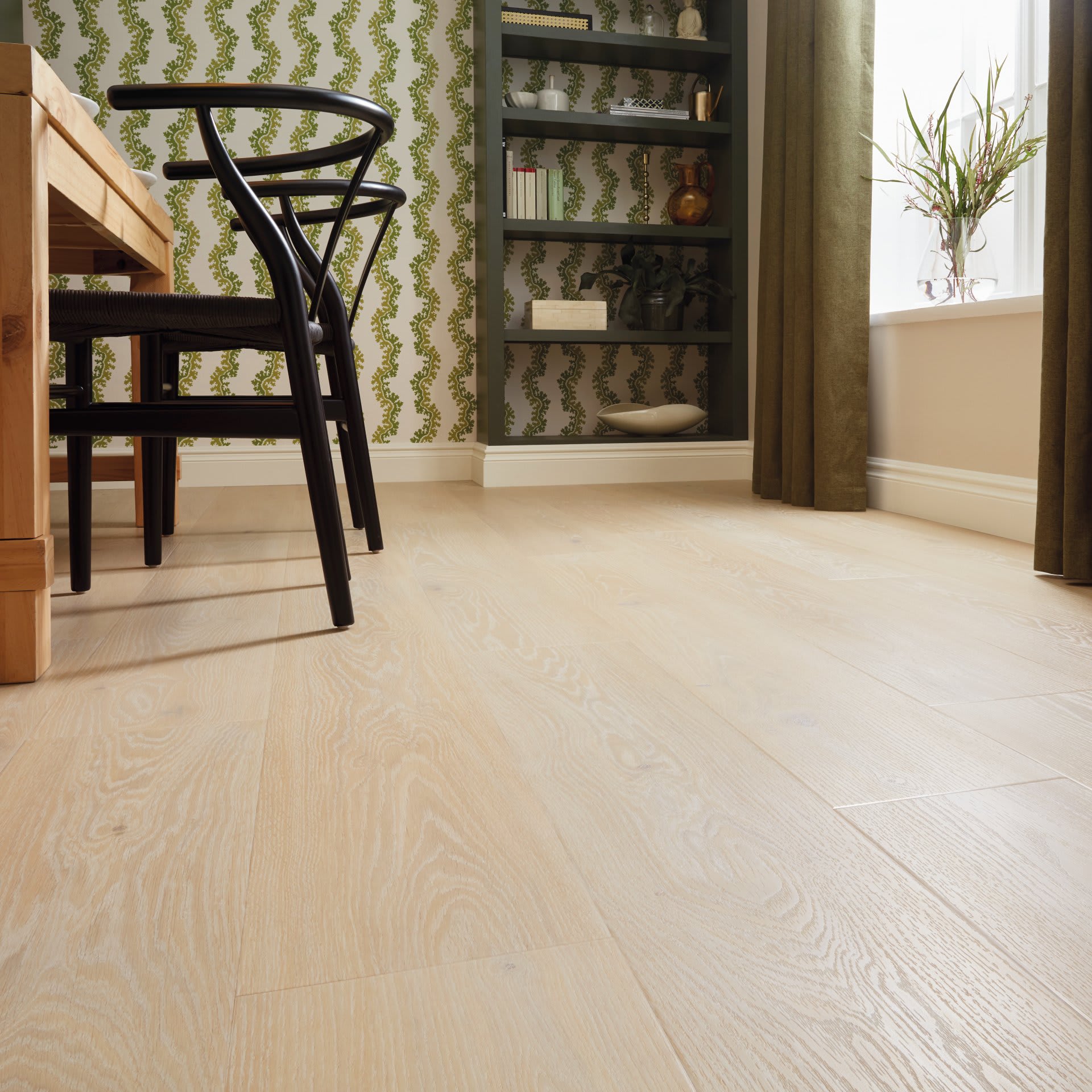 Karndean - Art Select Wood Gluedown - Pale Artisan Oak