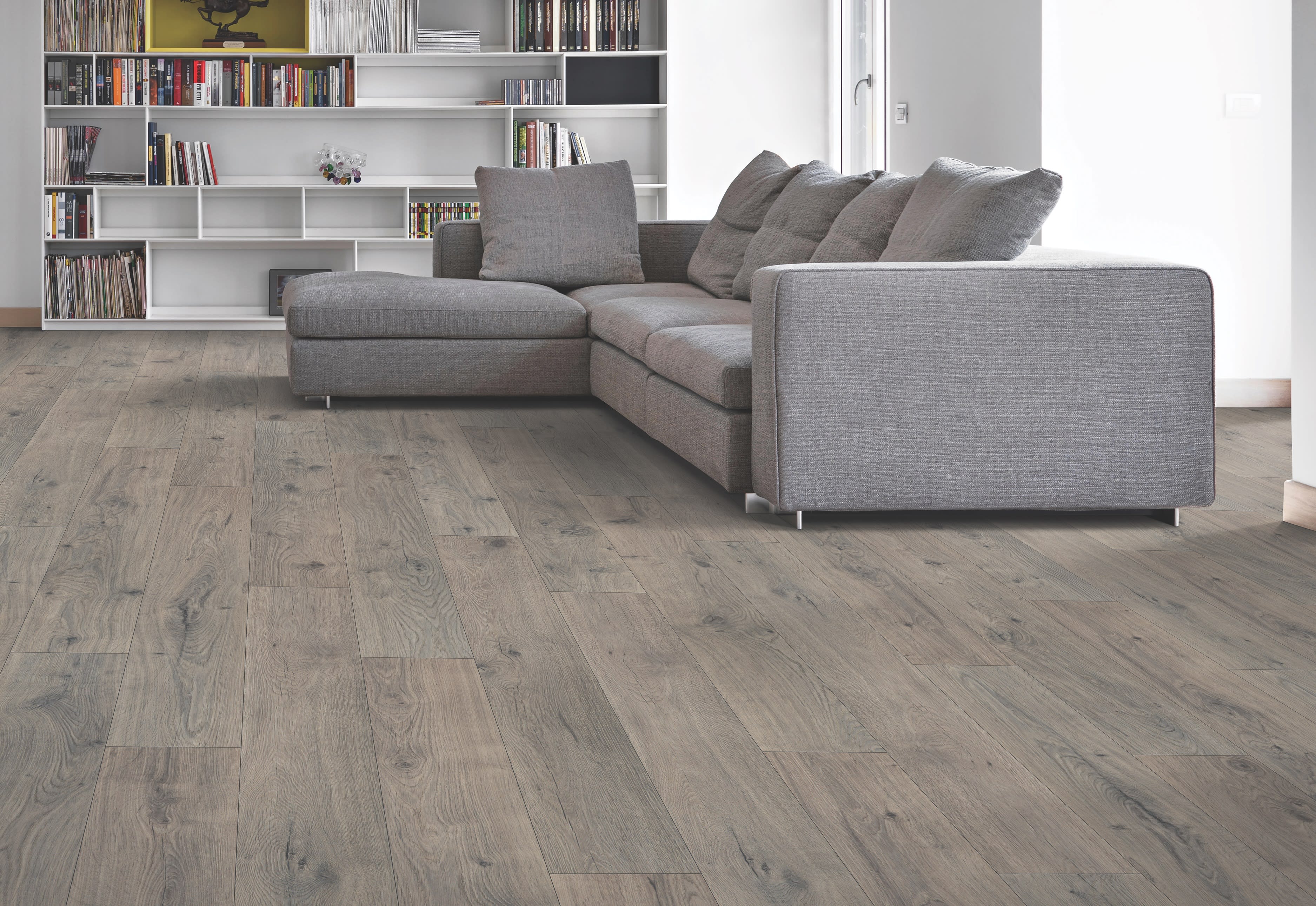Mohawk RevWood Select - Granbury Oak - Wickham Gray Oak