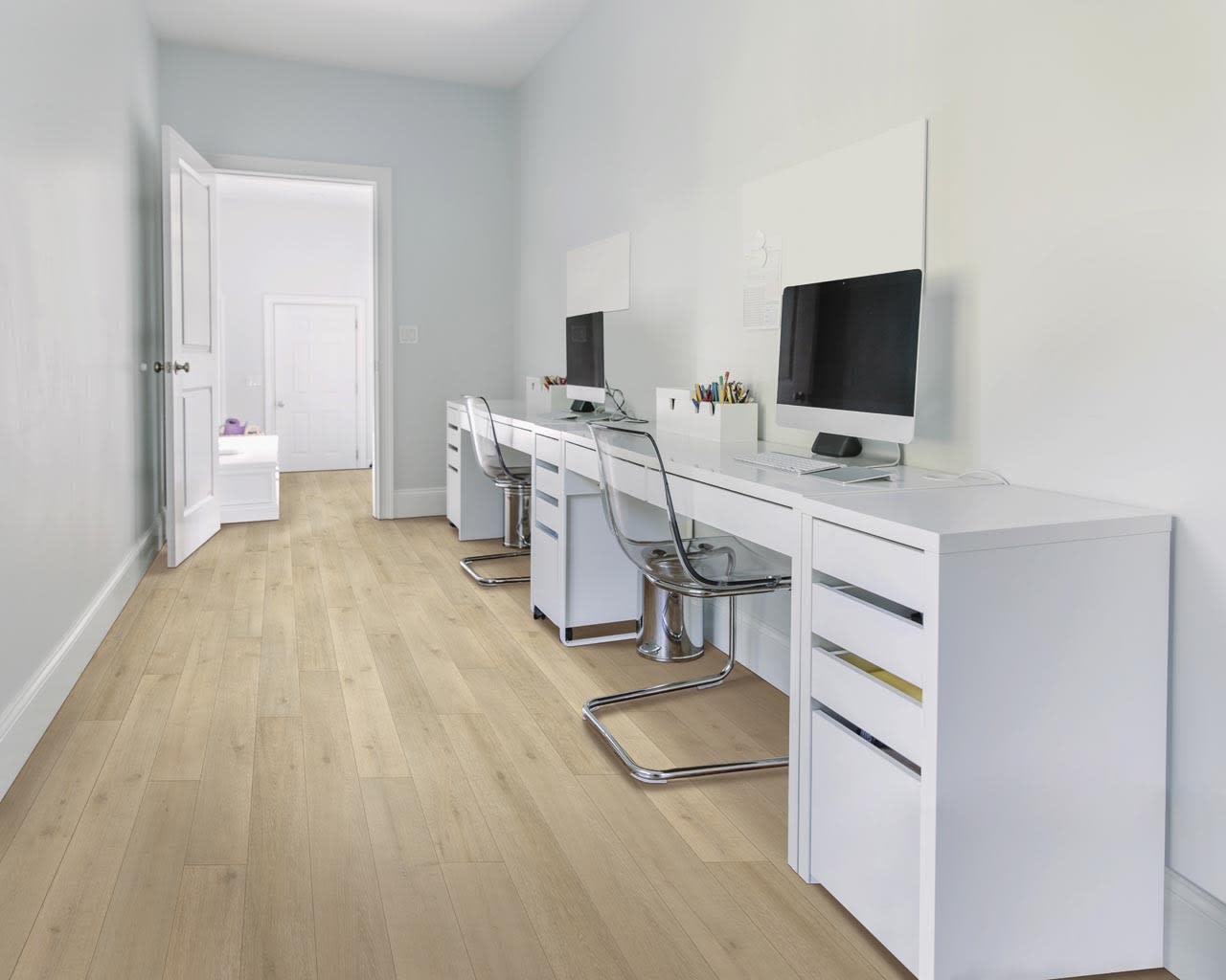 Mohawk RevWood Plus - Bellente - Terrace Oak