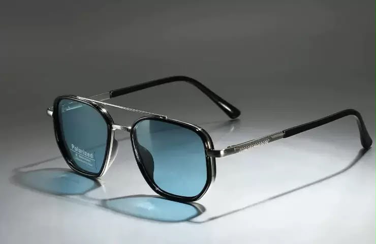 Polarized sunglasses