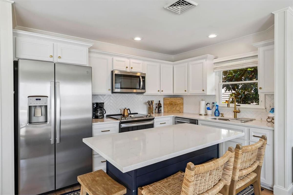 460 20th Street, Avalon