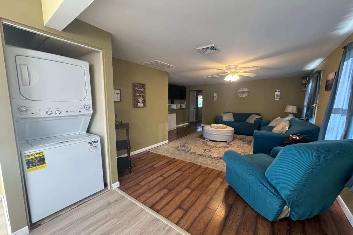 784 Stone Harbor Blvd, Stone Harbor