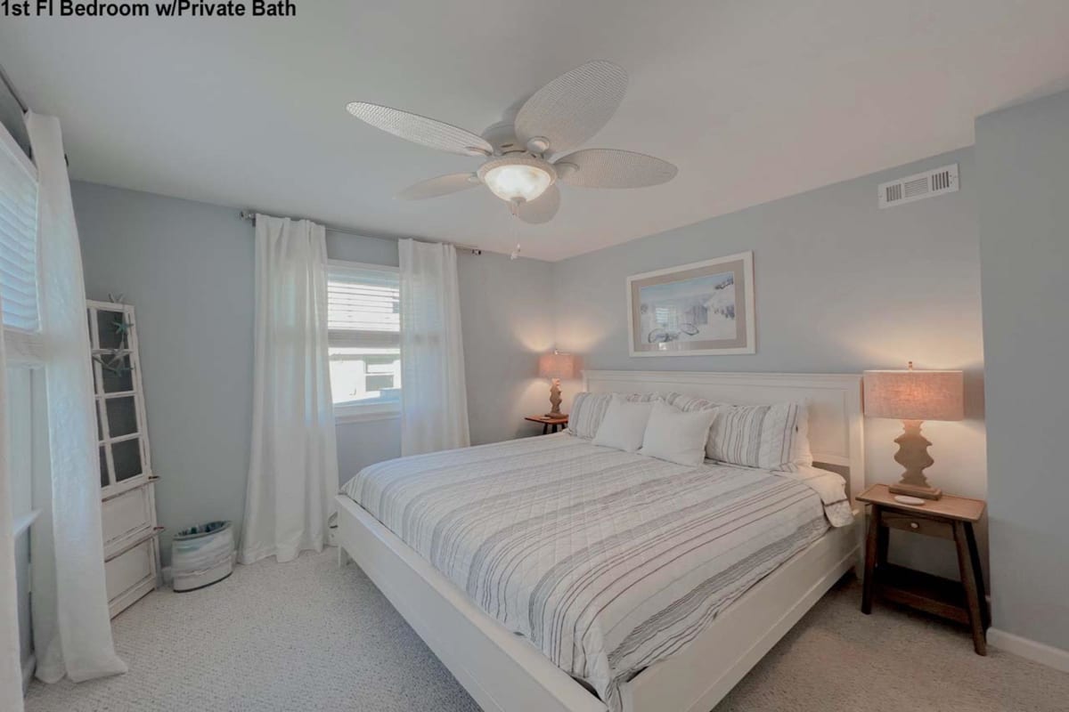 8301 Second Avenue, Stone Harbor