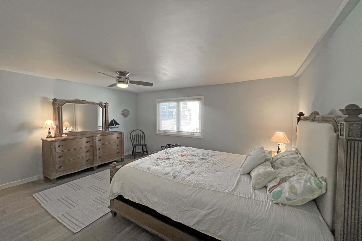 279 24th Street, Unit East, Avalon