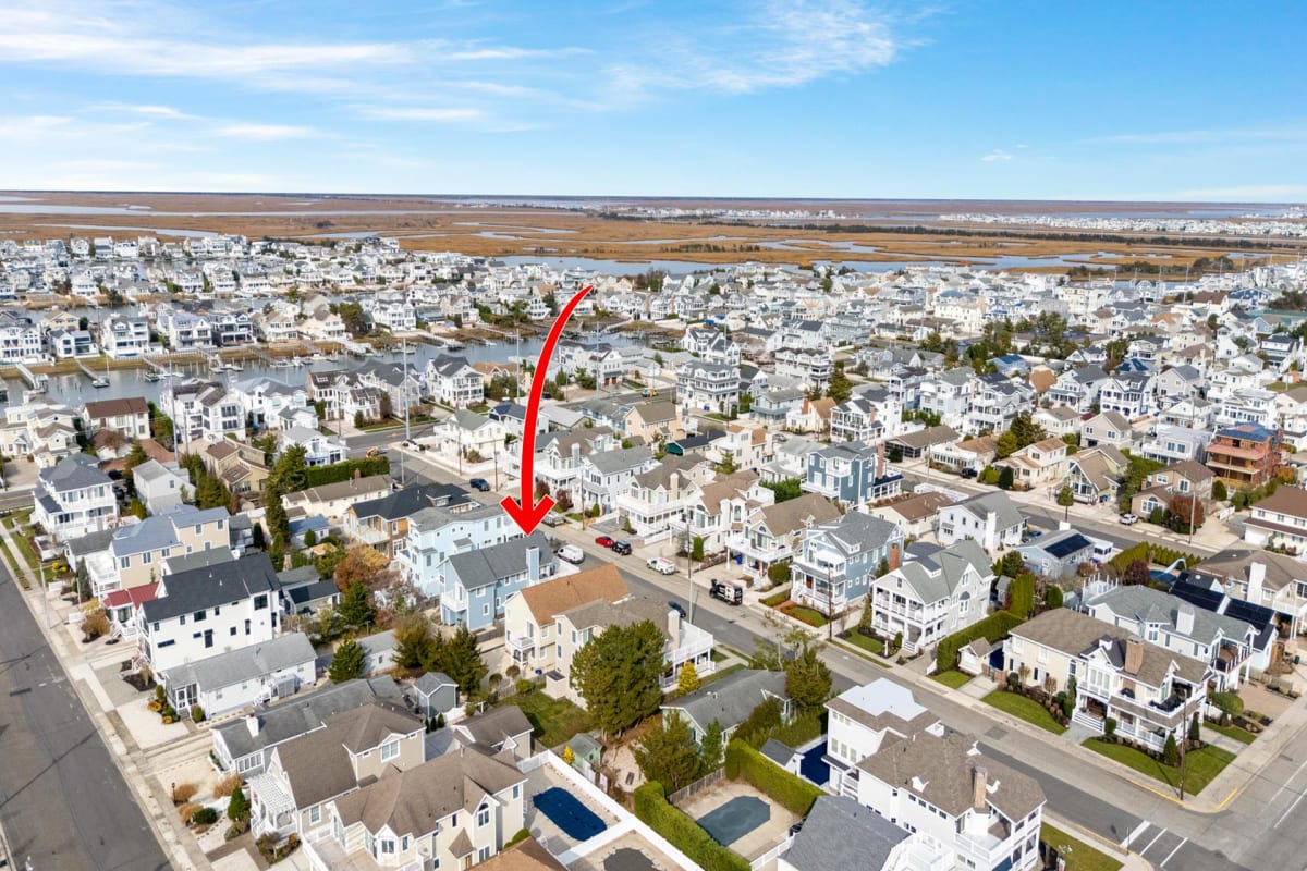 246 45th Street, Avalon