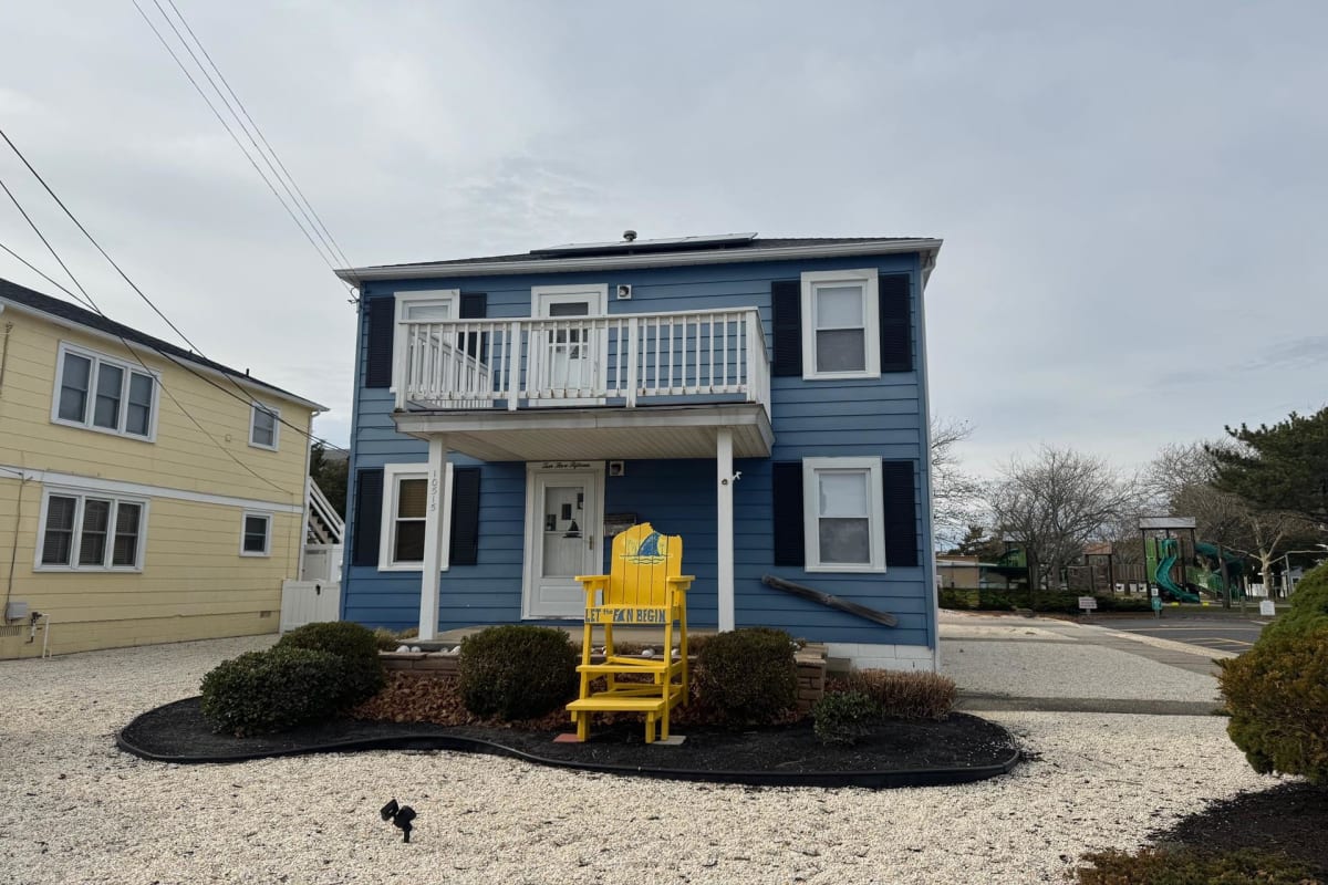 10515 Second Avenue, Stone Harbor