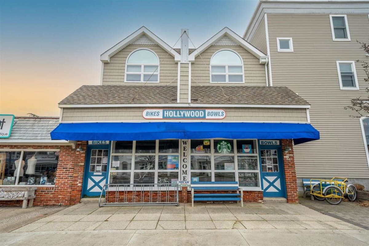 2522 Dune Drive, Avalon