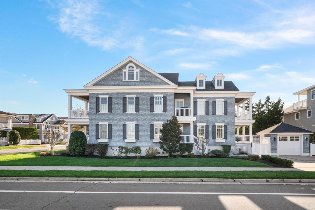 12 East 17th Street, Avalon