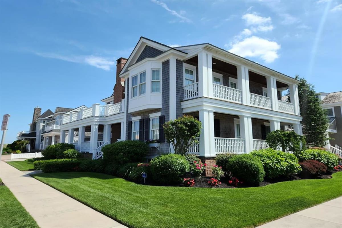 8700 First Avenue, Stone Harbor