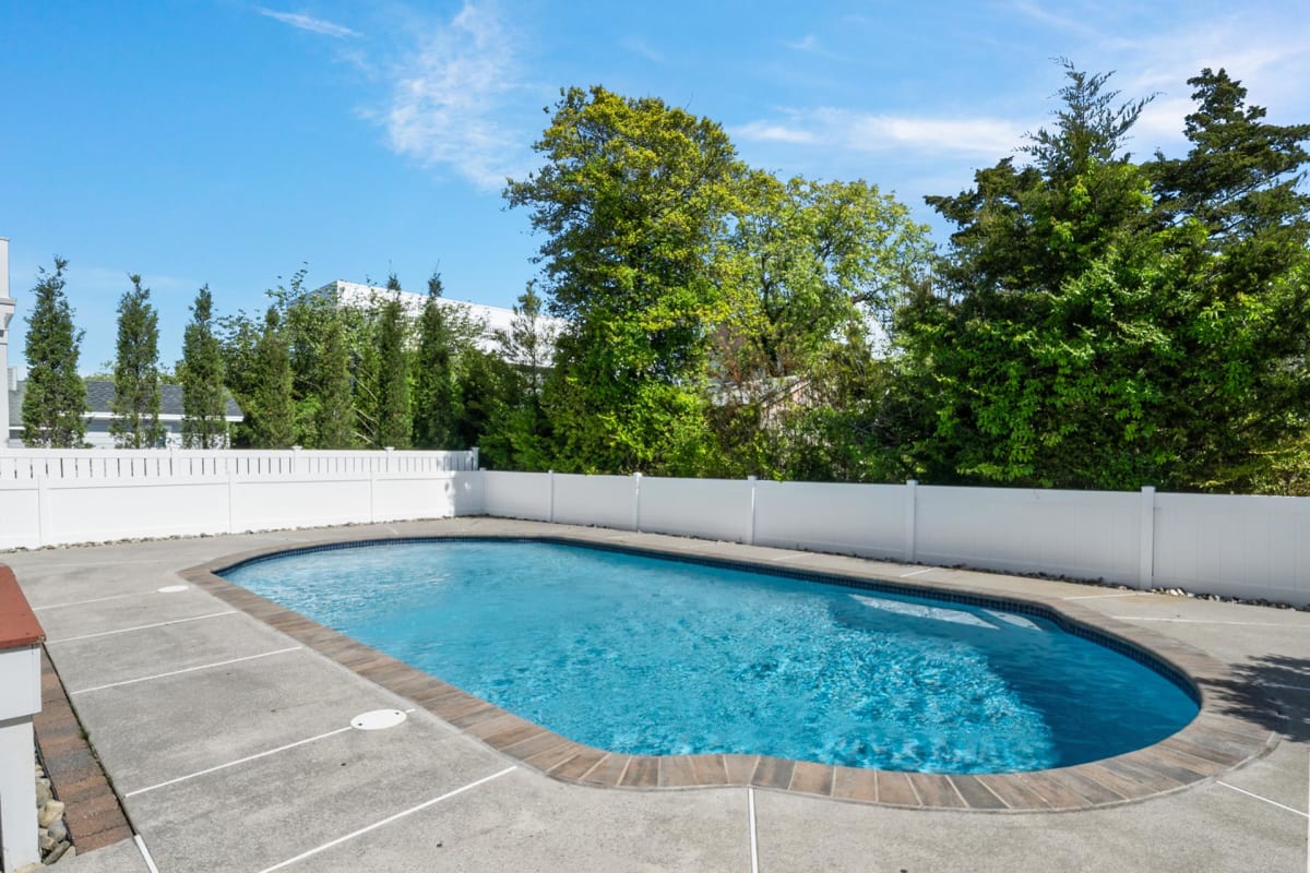 55 West 29th Street, Avalon