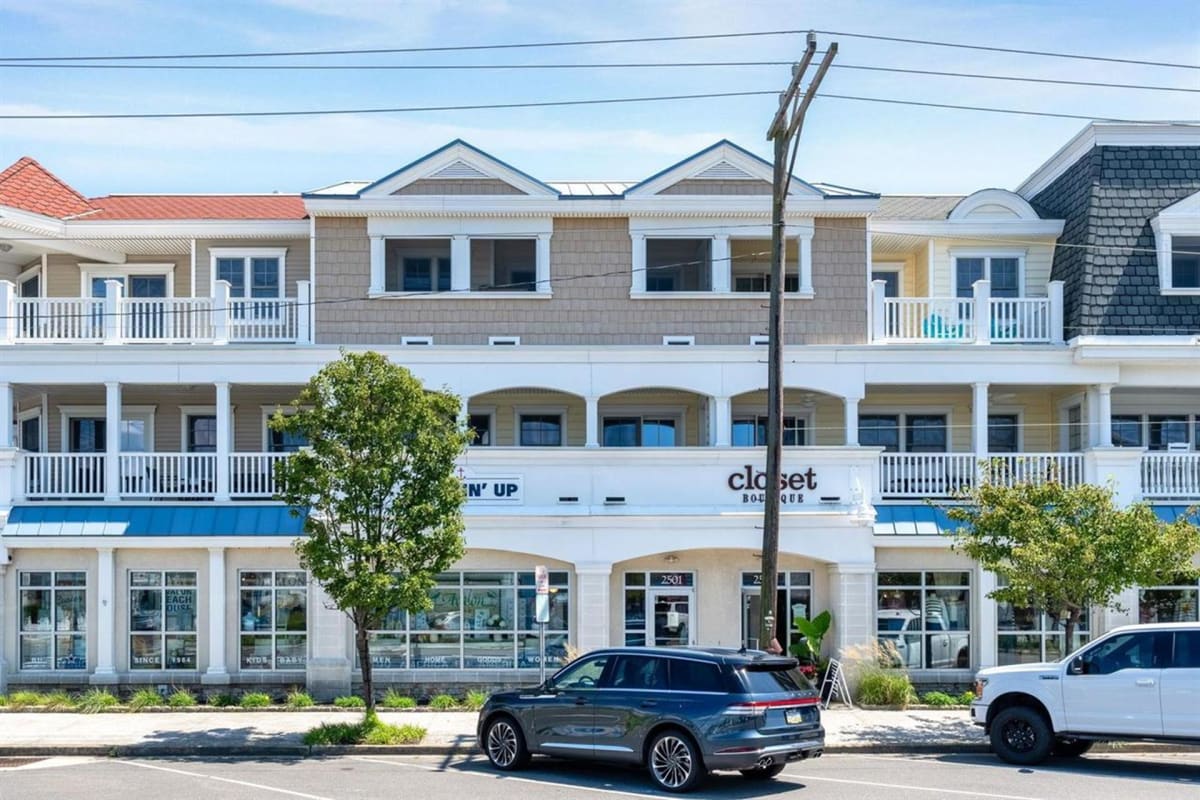 2507 Dune Drive, Avalon