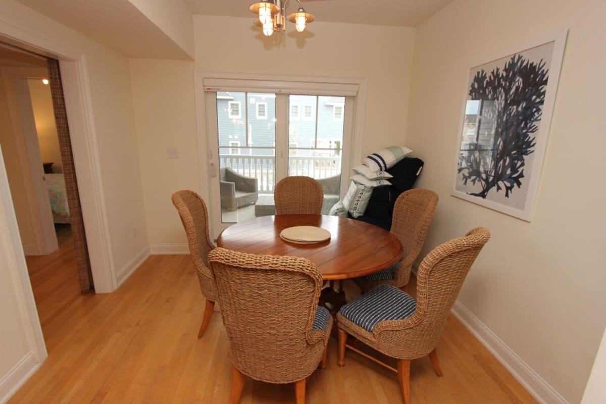 2507 Dune Drive, Avalon