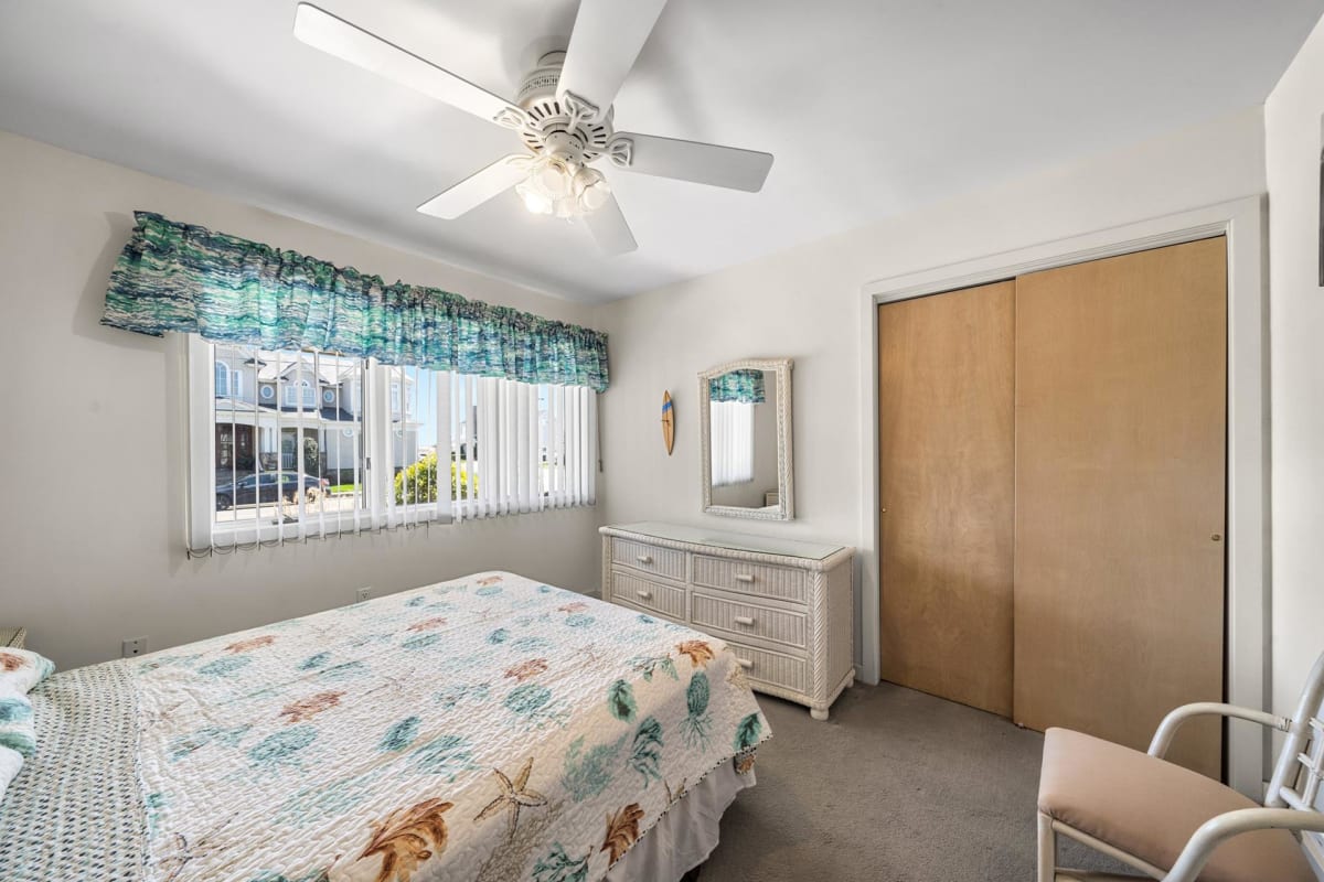 8631 First Avenue, Stone Harbor