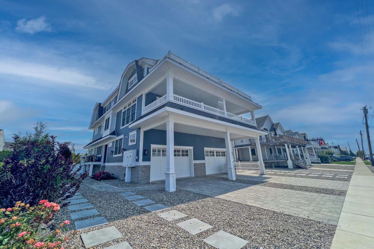 289 66th Street, Unit West, Avalon