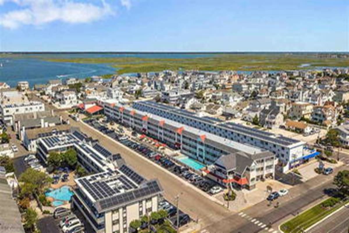 7888 Dune Drive, Unit 108, Avalon