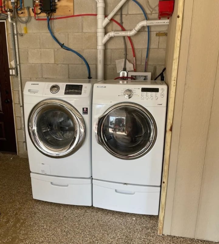 Immaculate 3 bed 2 bath Ship Bottom Residence close to bay and beach