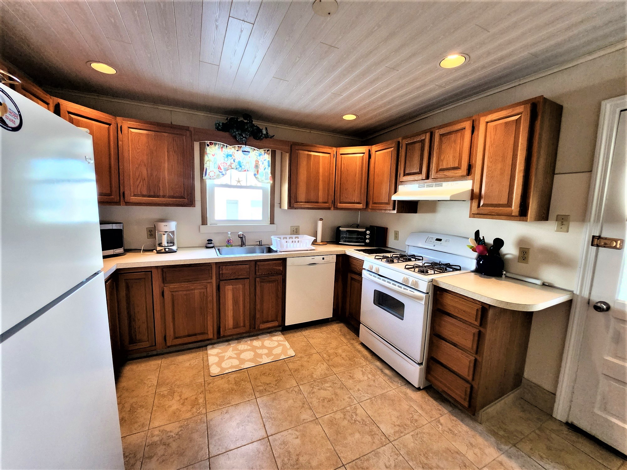 10216 2nd Avenue, Stone Harbor, NJ