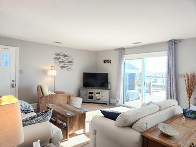 911 Stone Harbor Blvd, CMCH, NJ