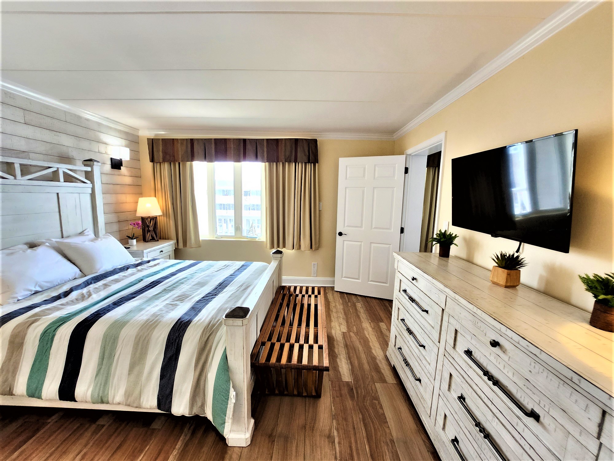 7888 Dune Drive, Avalon, NJ