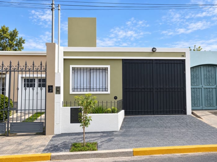 ALQUILER CASA 2 DORMITORIOS