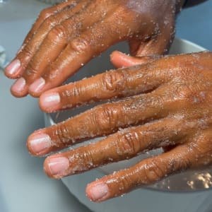 Classic Coronation Hand Treat