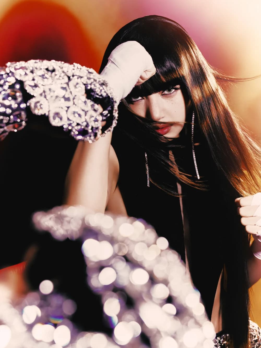 BLACKPINK'ten Lisa'dan Yeni Tekli 'SaWaDiKa' İçin Cesur Teaser Fotoğrafları