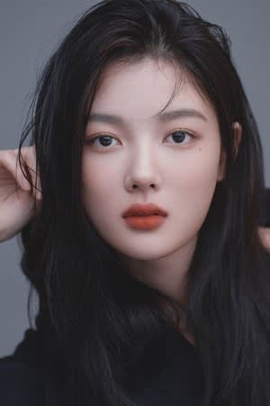 Kim You-jung, 100 Days of Deception dizisinde Lee Ga-gyeong